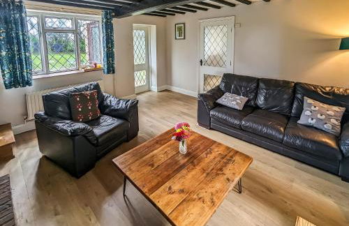 Pixies Wood Cottage - Foto 3