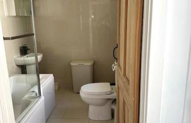 2 Bedroom City Centre House - Pet Friendly - Free Parking - Foto 23