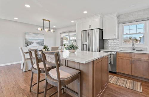 Neptune City 4BR | Private Pool + Sunset Views - Foto 27