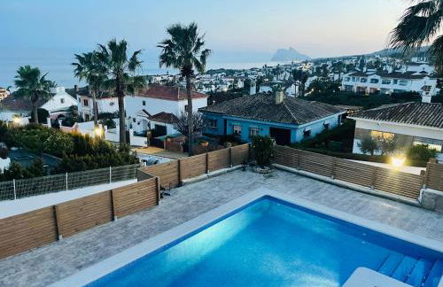 Sea view Villa La Alcaidesa - Photo 2