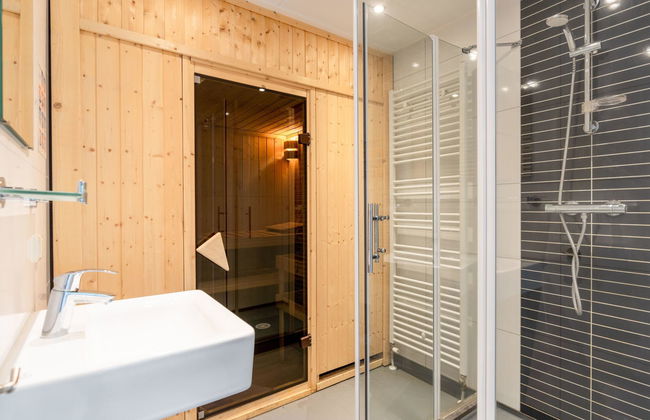 5 bedroom House in Brunssum with terrace and sauna - Photo 10