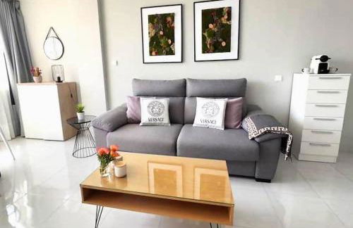 Apartamento con piscina y aire acondicionado - Foto 5