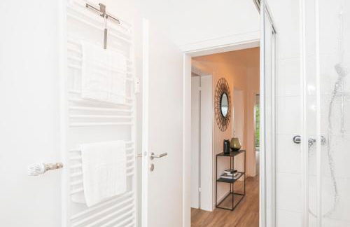 Artful Stay for 4 - Photo 16