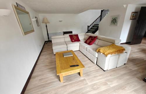 Linhay -Farm Cottage - Photo 2