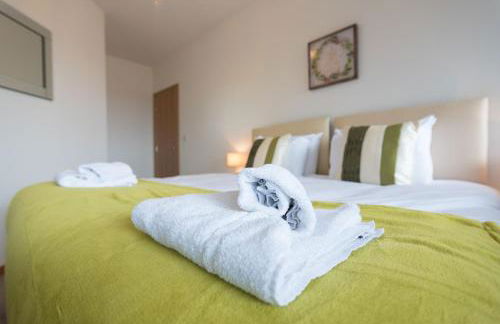 The Quadrant Apartments - Free Parking - Near M4 J16 - By Hamilton Grace - Foto 29