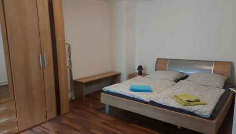 2 Room Messe Flat, 4 Min Airport, with Garden - Foto 2