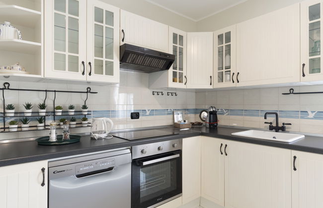 1 bedroom Apartment in Bordighera - Photo 1