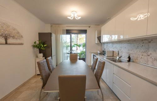 Exclusive Villa City, Beach & Golf - Photo 10