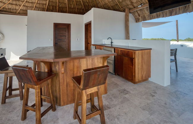 NEW Oceanfront 5 Bedroom Private Island Villa - Foto 42