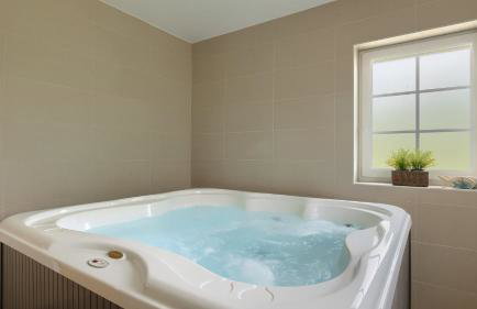 Beautiful Villa Village with tennis court in Tinj - Photo 41