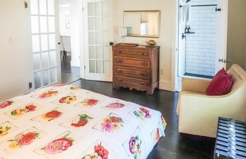 Steps to Dtwn! Suttons Bay Retreat Near Wine Trail - Foto 13