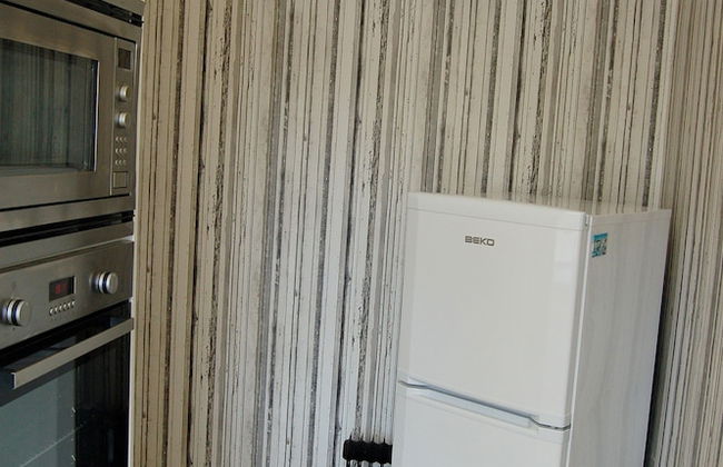 CLOCK TOWER APARTMENTS - Photo 14