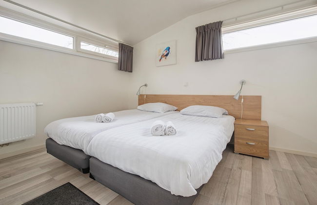 Well-kept Bungalow With Microwave Near Valkenburg - Photo 3