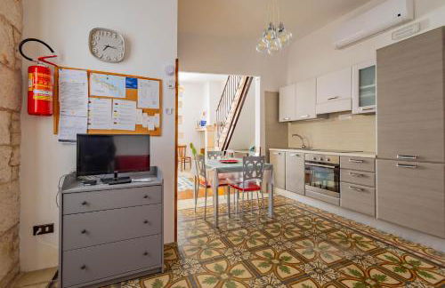 Antiche Mura Apartments "Nel Cuore della Puglia"bivani, cucina, terrazzo - Foto 31