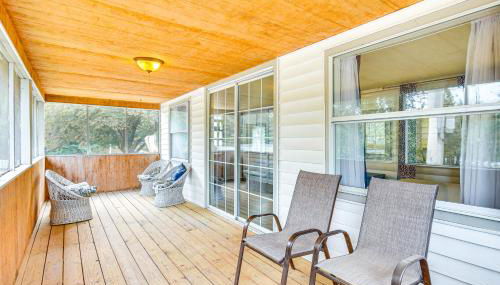 Cozy Cottage with Deck Walk to Lake of the Ozarks! - Foto 3