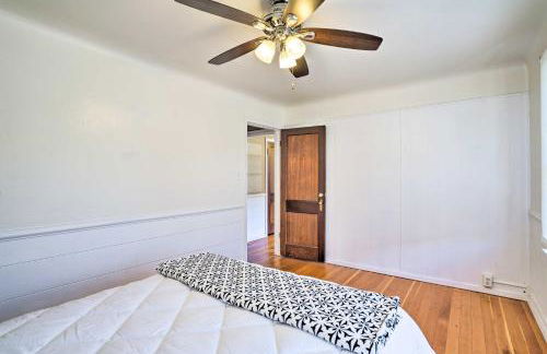 Sun-Dappled Retreat Walk to Restaurants! - Foto 14