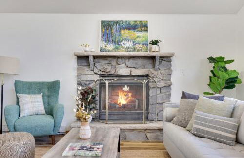 Serene Escape at Big Bass Lake & Pool Access - Foto 9