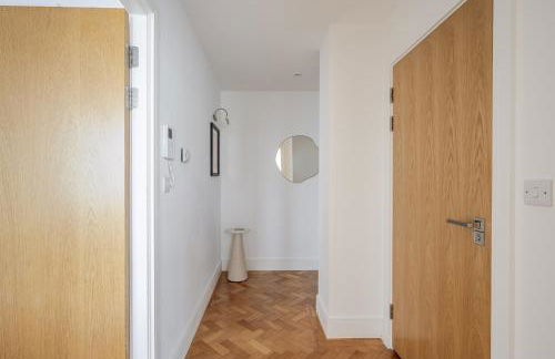 Luxurious City Centre Apartment in Chelmsford with Sky TV, Sports, Movies & Netflix - Foto 5