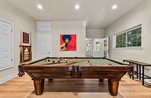 Spacious Cozy and Renovated Mountain Retreat - Foto 3