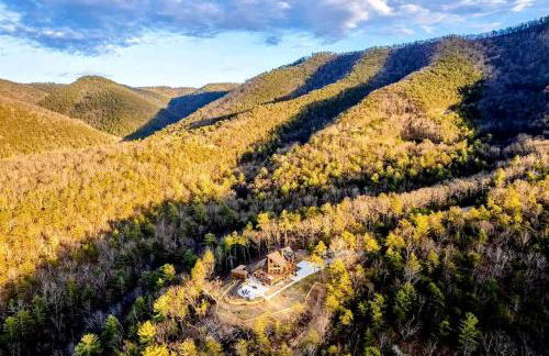 Luxurious A-Frame Mountain Retreat with Hot Tubs & Game Room Near Seneca Rocks, Milam, WV - Foto 71