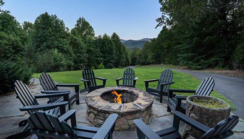 Spacious 6 Bedroom Home with a Heated Salt Water Pool, Theater & Game Room - Foto 4