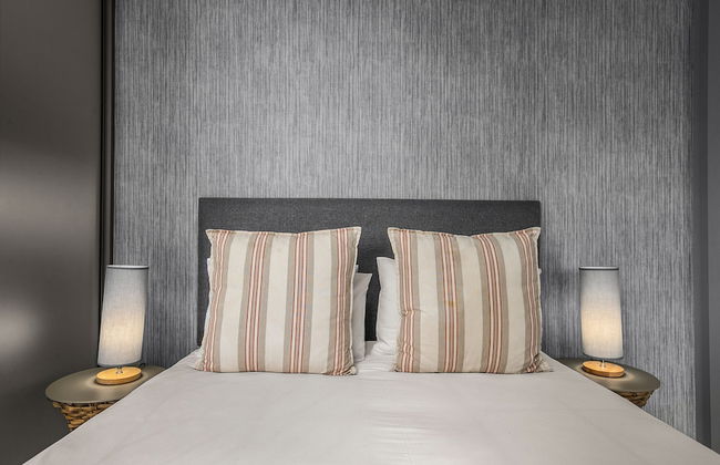 The Median Apartments - Photo 6