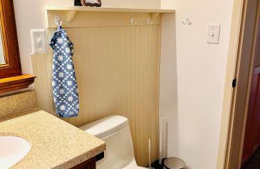 Ozran Cottage - a mid-century Lakefront getaway - Foto 16