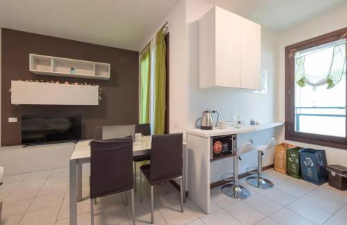 Bicocca, Free PARKING, Private Garage, Metro M5 200m, Garden, Kids & Pet Friendly - Foto 35