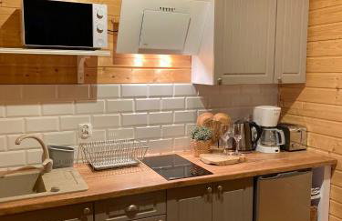 Drewniany domek nad Miedwiem - Foto 10