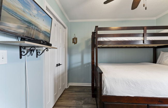 Ocean Pier Beach-view Condos - Foto 2