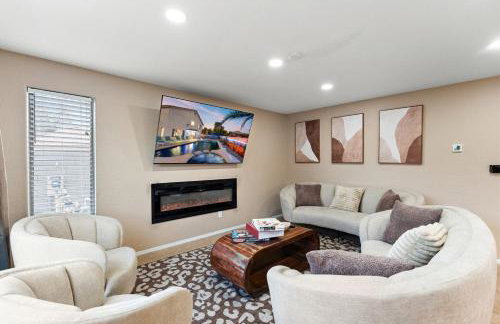 Chill and Relax Luxury Retreat with Pool Spa Game Room and Steam Room - Foto 7