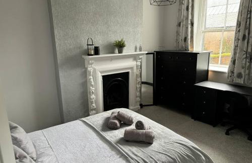 Lowther Apartment - 2 Bedrooms - Sleeps 4 - Photo 11