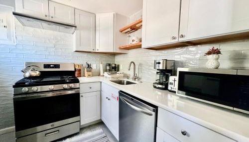 Ultra Modern - Entire 3 Bedroom Apartment - 5 min walk to the Beach - Foto 5