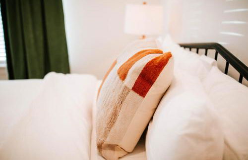 Artist Retreat Near Downtown, Stadium & UGA - Photo 26