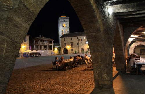 Puerta de Ordesa Garden - Photo 4