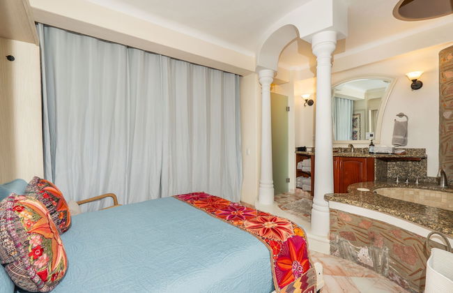 Ocean Front Penthouse Pool Sleeps 8 People - Foto 62