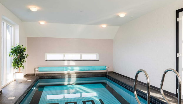 12 Person Holiday Home in Blavand - Foto 4, Piscina