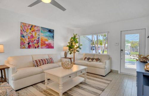 Waterfront Bungalow Heated Pool Pineapple Key - Foto 7