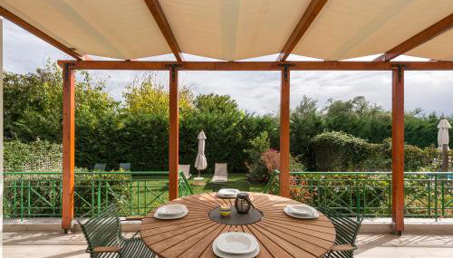 Estia Coastal Dream - Lush & Enchanting Garden Gem - Foto 4