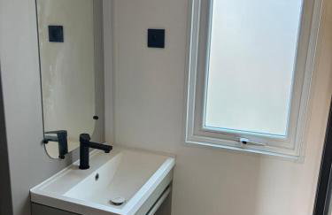 Mobil-home cosy Terrasse, soleil et piscine - Foto 16