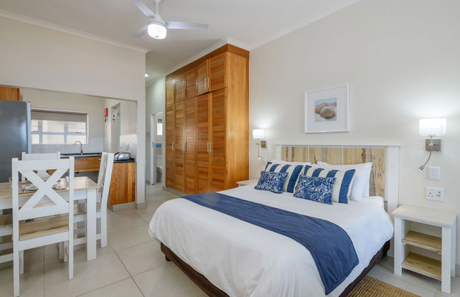 Illovo Beach Club - Photo 5