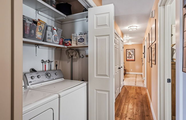 Marina Beach Lodge - Lakefront Home on Beach! by Yosemite Region Resorts - Foto 23