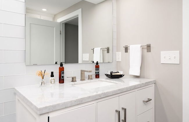 Bijou on Sheridan - Photo 17