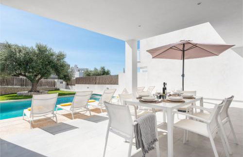 STUNNING VILLA MARIANELLA, CASA GRIS, POOL, BBQ, AC, FREE WiFi - Foto 14