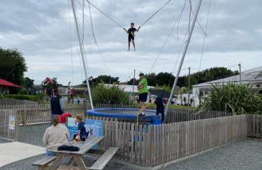 Snowdrop Caravan - Photo 11