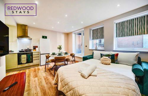 Brand New Town Center, Free Fast WiFi, Balcony By Redwood Stays - Foto 53