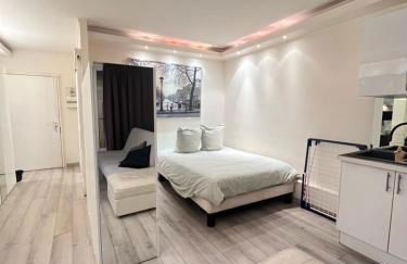 Apartment Like HOME Arc de Triomphe, Champs Élysées, Tour Eiffel - Foto 14