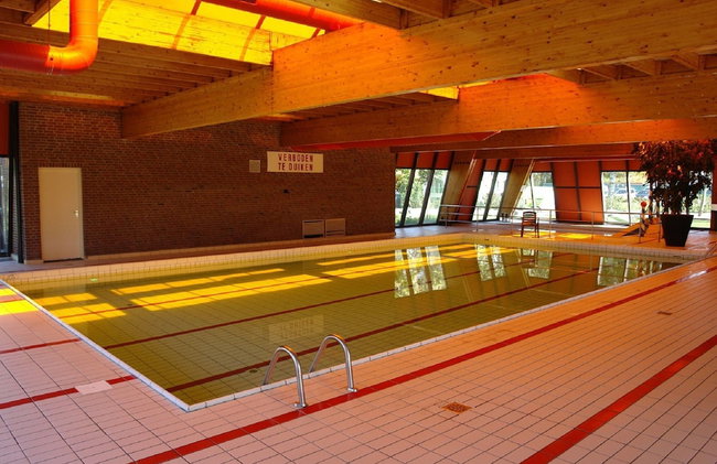 Enchanting Chalet 600 m From the sea - Photo 36