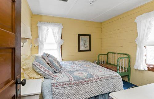 Charming 2-Bedroom Strong Cottage in Twin Lake, MI - Foto 16