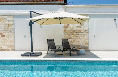 Villa 65 Large 55m2 Private Heated Pool Peaceful Escape - Foto 3